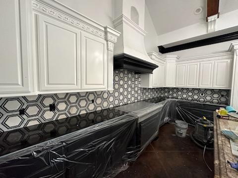 Geometric kitchen tile backsplash